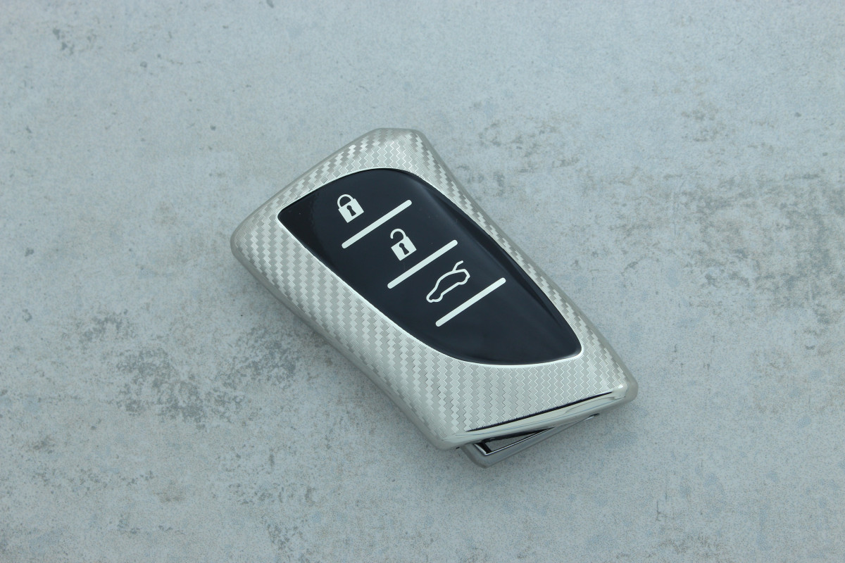 Чохол Lexus срібний поліуретан