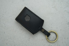 Чохол Volvo чорний шкіра