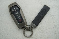 Чохол Ford сірий метал + шкіра