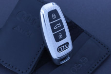 Чохол Audi carbon silver