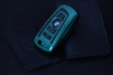 Чохол BMW carbon зелений