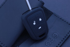 Чохол Chevrolet чорний силікон