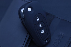 Чохол Chevrolet чорний силікон