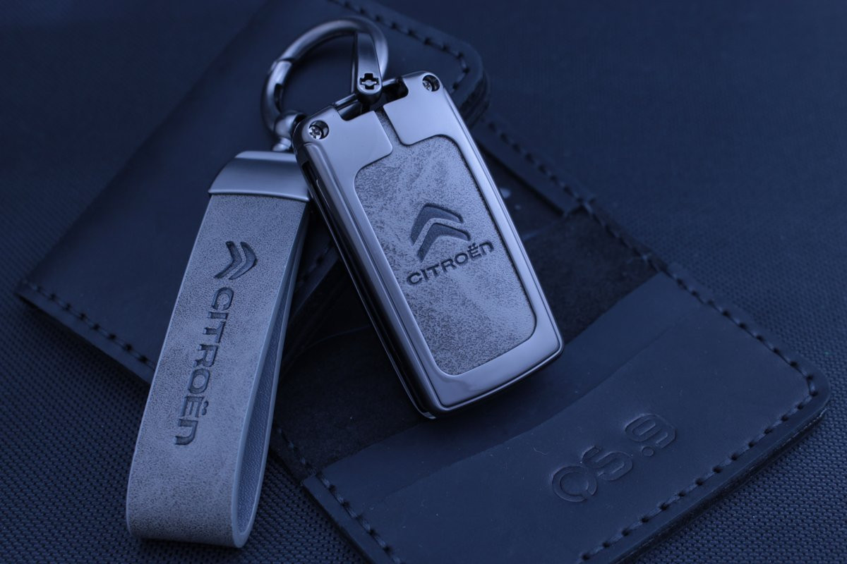 Чохол Citroen метал + шкіра