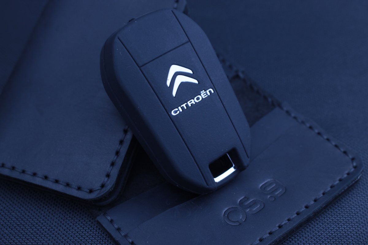 Чохол Citroen чорний силікон