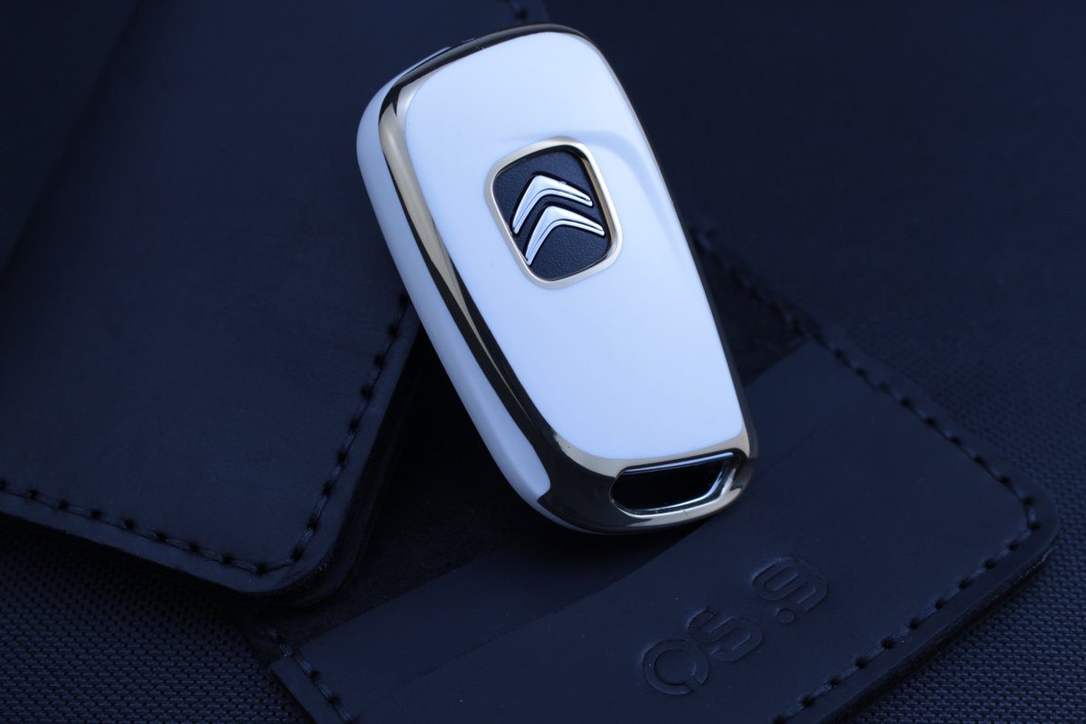 Чохол Citroen/Peugeot білий