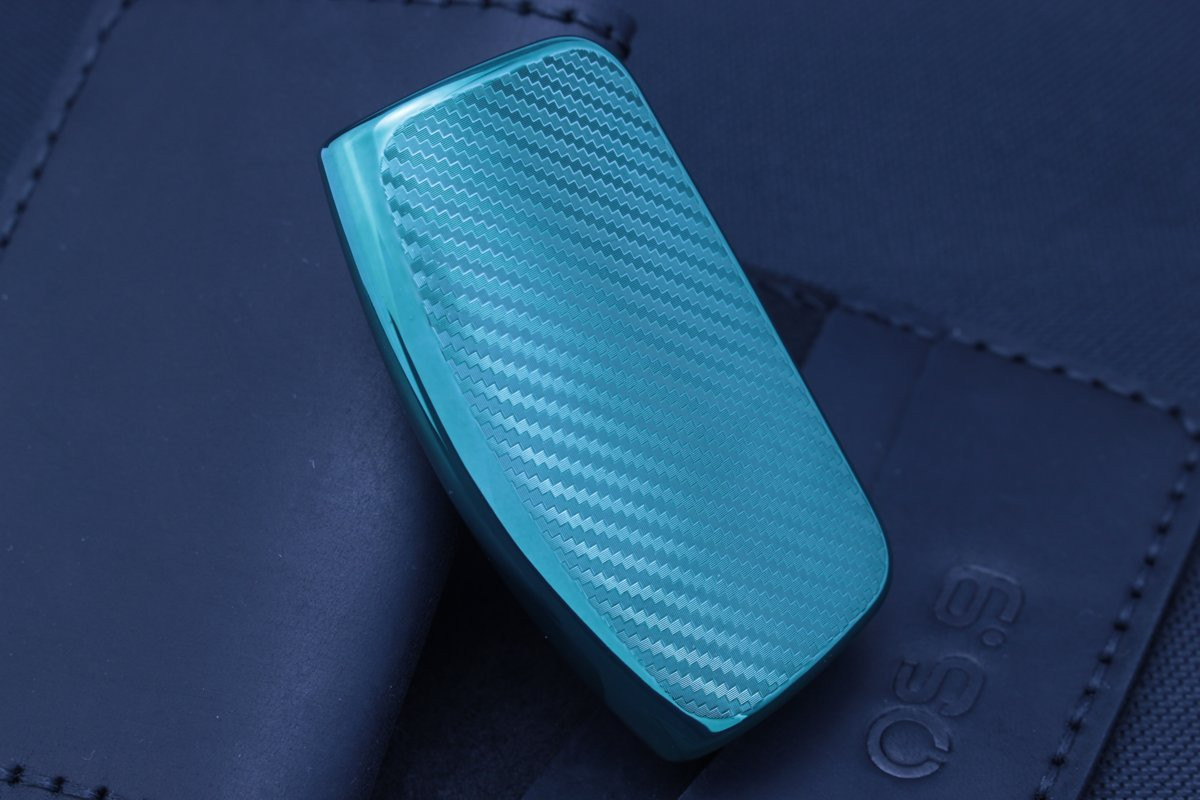 Чохол Ford carbon зелений