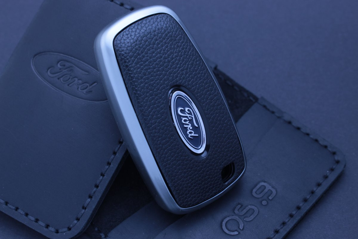 Чохол Ford срібло фактура шкіри