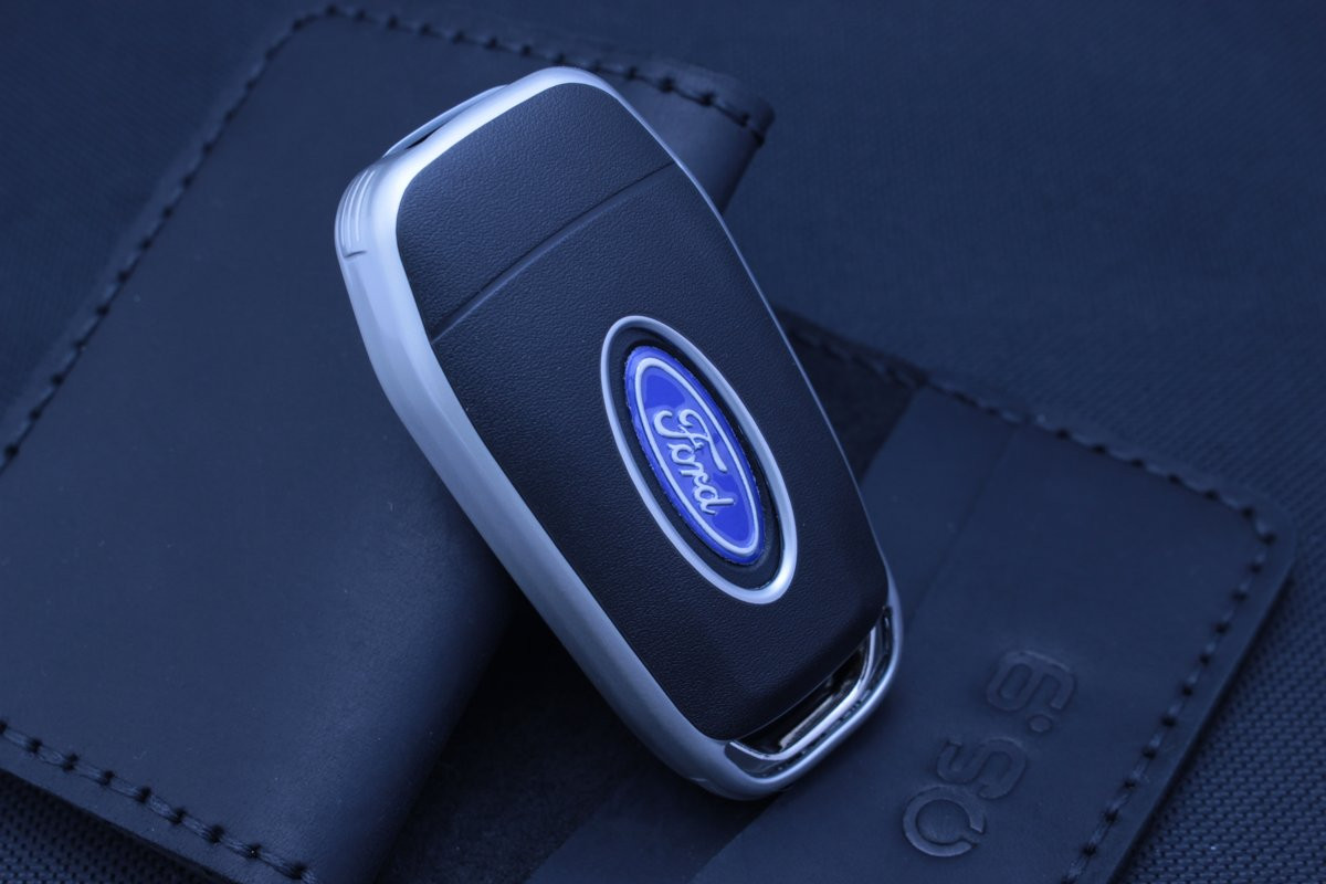 Чохол Ford 3KH (Mondeo Focus, Fiesta) матовий чорний №9