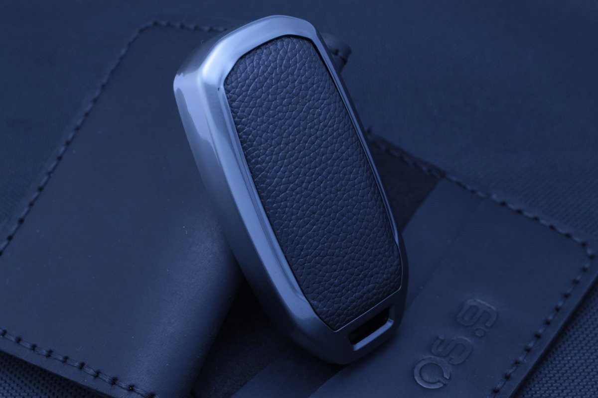 Чохол Ford срібло фактура шкіри