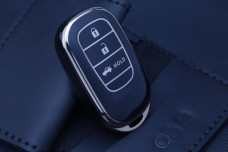 Чохол Honda чорний з золотом