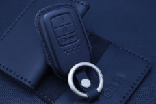 Чохол Honda чорний шкіра