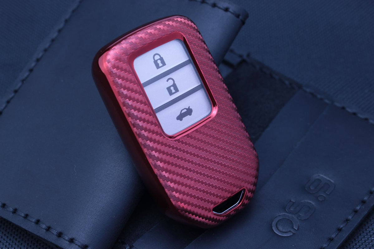 Чохол Honda carbon червоний універсальний