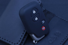 Чохол Lexus чорний силікон