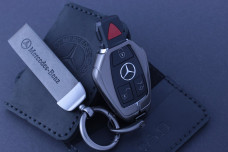 Чохол Mercedes метал + шкіра