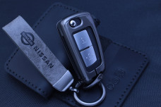 Чохол Nissan метал + шкіра