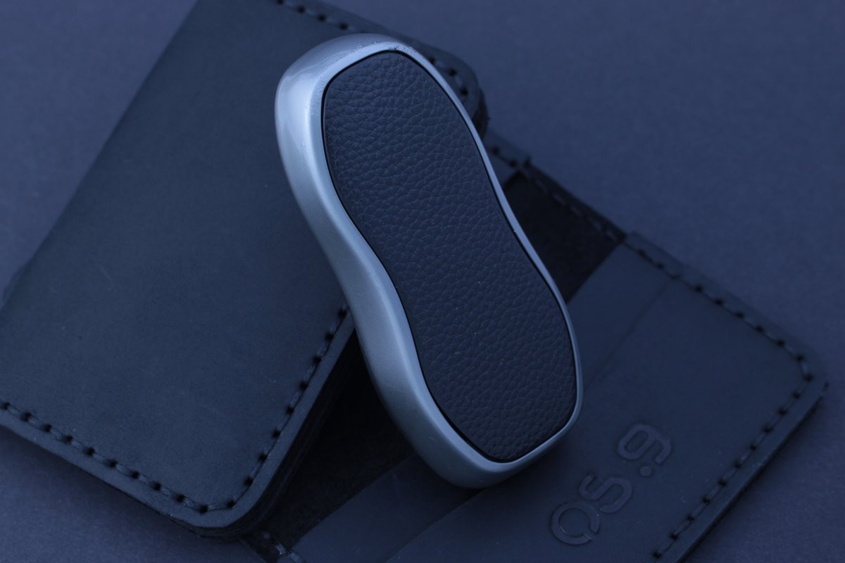 Чохол Porsche срібло поліуретан