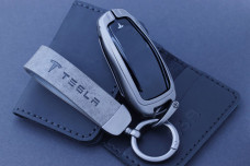 Чохол Tesla сірий