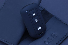 Чохол Toyota  чорний силікон