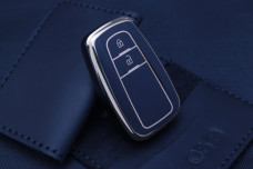 Чохол Toyota чорний з золотом