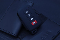 Чохол Toyota  чорний силікон